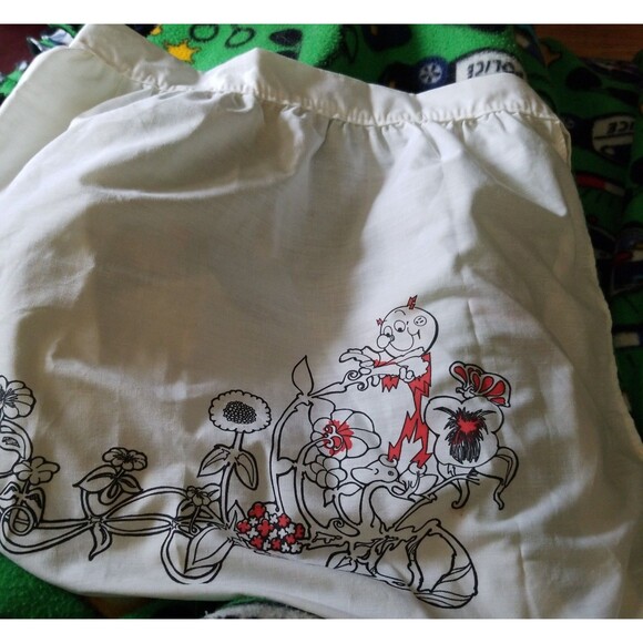 Vintage Reddy Kilowatt decorated Apron - Picture 3 of 10